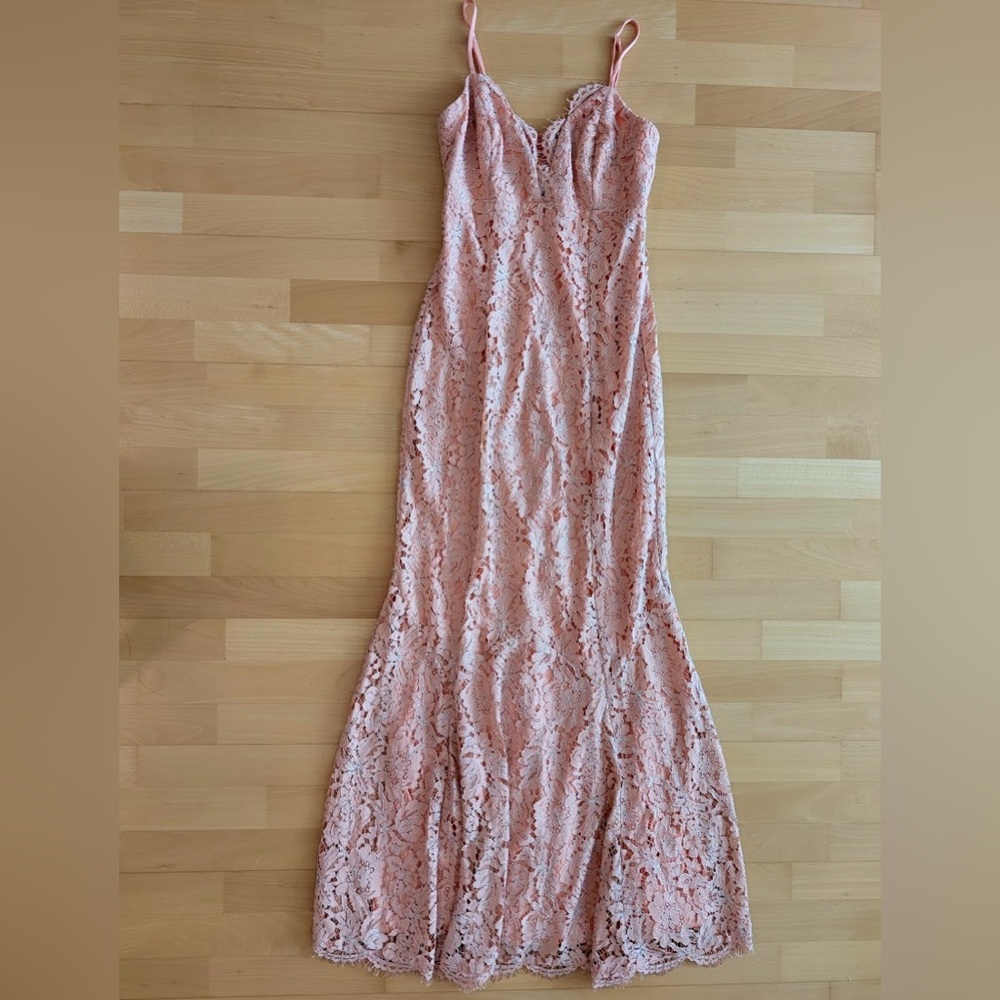Lulu's Coral Lace Dress - Picture 7 of 9